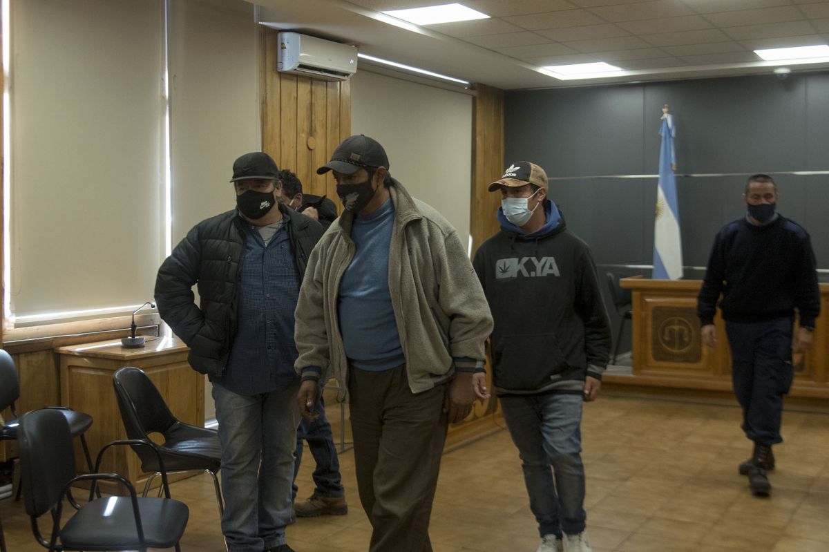 Condenan a los agresores que actuaron contra la comunidad Buenuleo